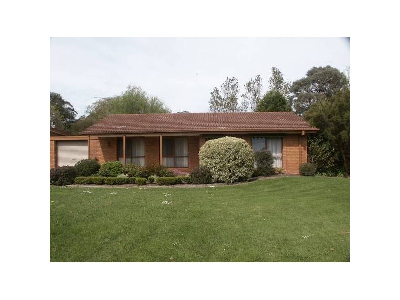 1/2 CAMERONS ROAD, Healesville VIC 3777