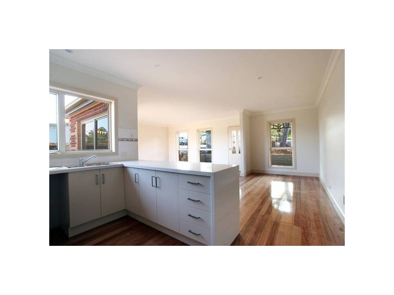 4/83-87 Maroondah Hwy, Healesville VIC 3777