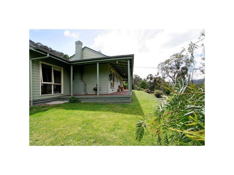 619 Steels Creek Road, Steels Creek VIC 3775
