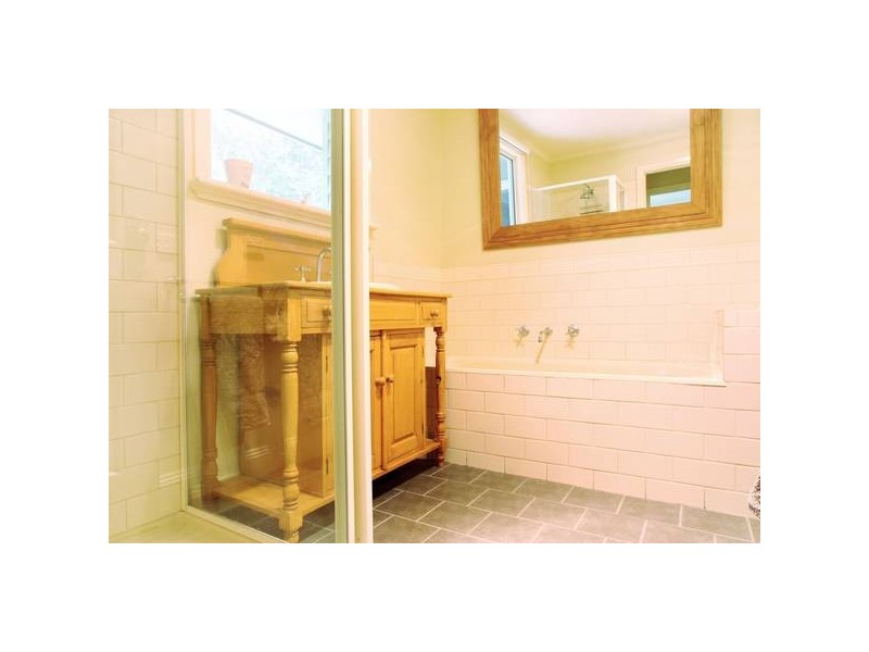 619 Steels Creek Road, Steels Creek VIC 3775