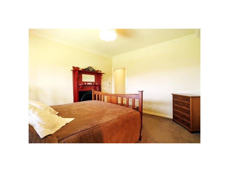 619 Steels Creek Road, Steels Creek VIC 3775