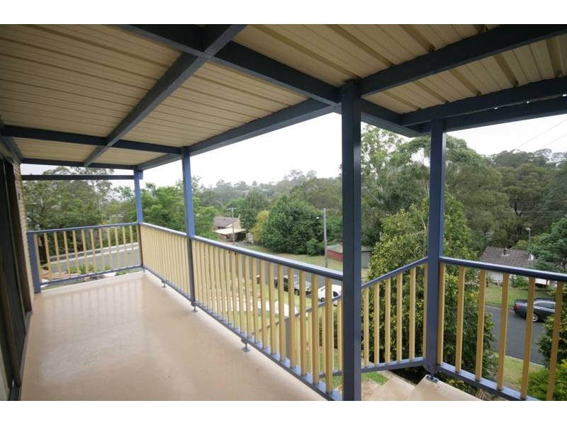 28 Stanley Ave, Farmborough Heights NSW 2526