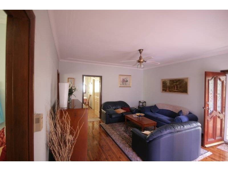 68 Hertford Street, Berkeley NSW 2506