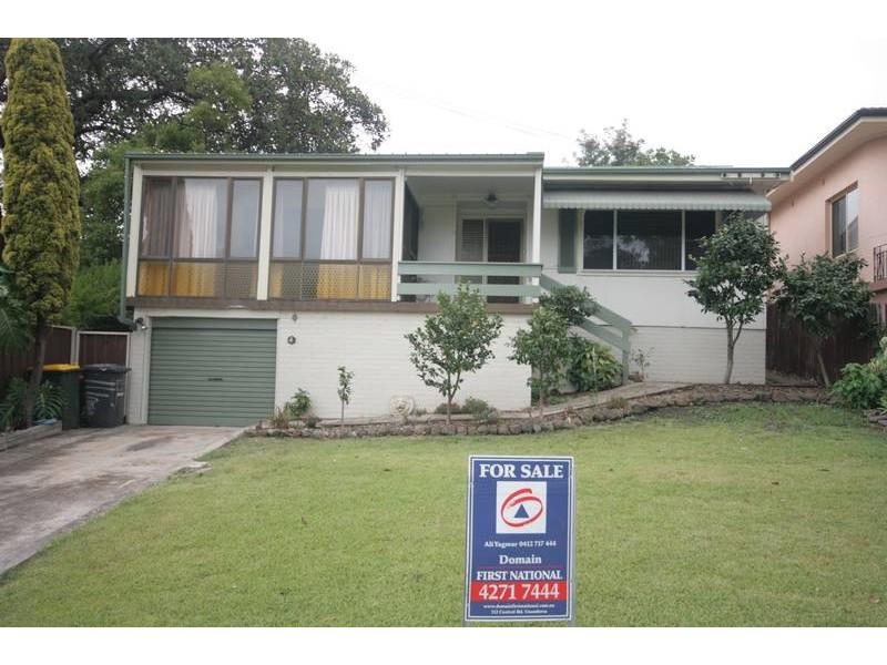 4 Grand View Parade, Lake Heights NSW 2502