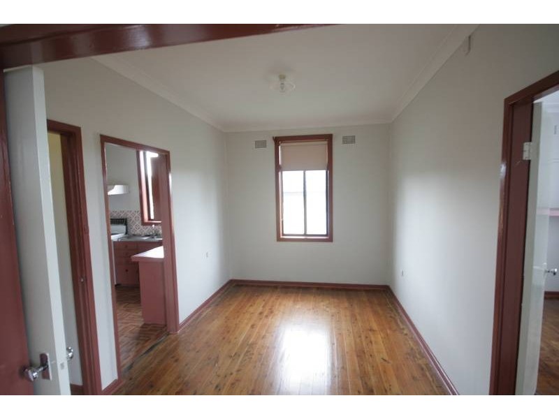 16 Cardiff Street, Berkeley NSW 2506