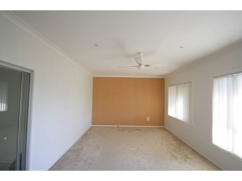 66 Balgownie Rd, Balgownie NSW 2519