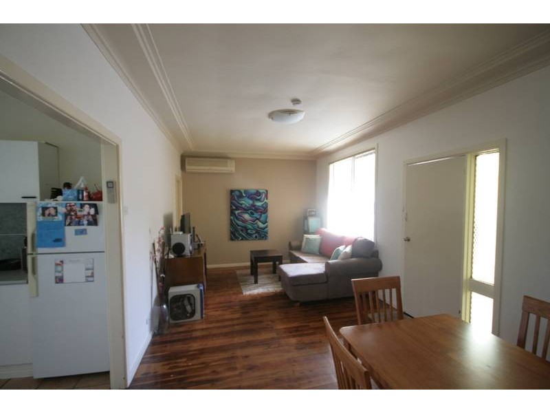 165 Gladstone Ave, Mount Saint Thomas NSW 2500
