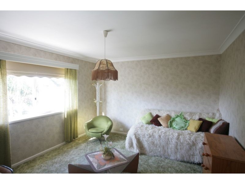 2/208 Farmborough Road, Farmborough Heights NSW 2526