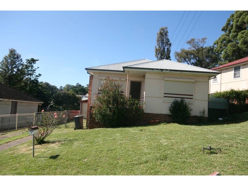 7 Rhondda Street, Berkeley NSW 2506
