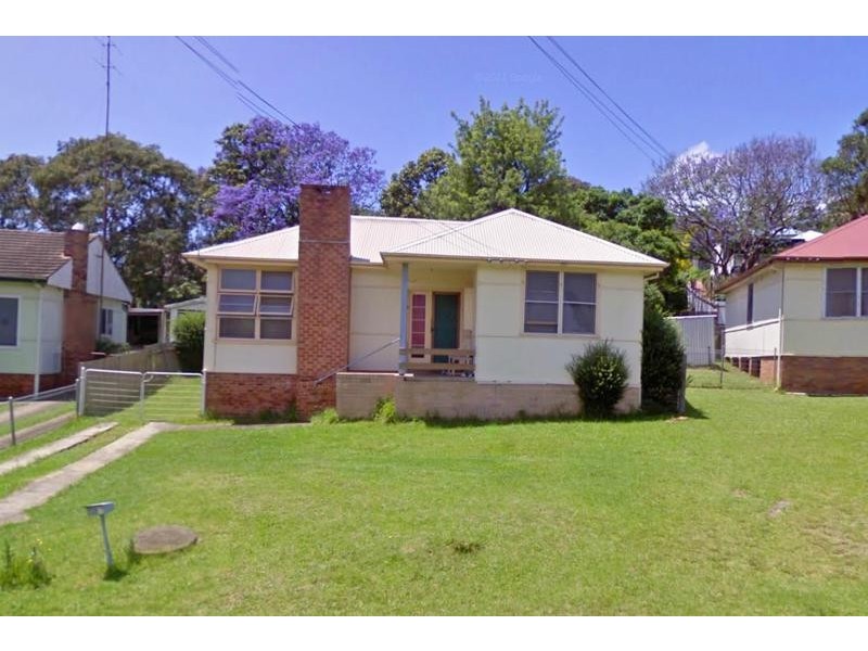 9 Barber Street, Berkeley NSW 2506