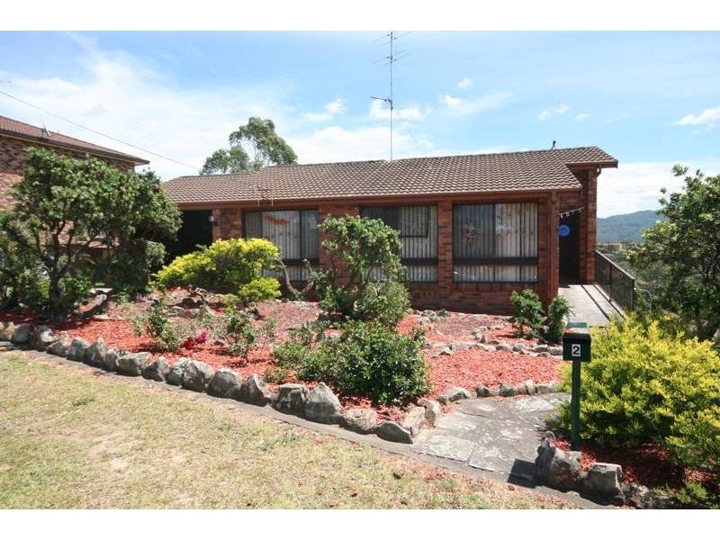 2 Kooranga Crescent, Cordeaux Heights NSW 2526