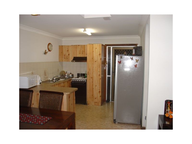 2/14 Strathearn Ave, Wollongong NSW 2500