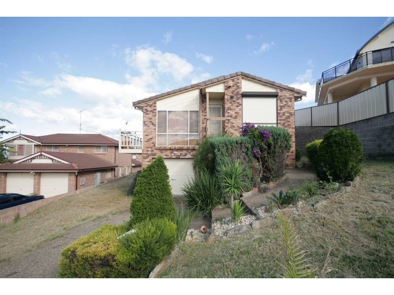 8 Cribb Street, Berkeley NSW 2506