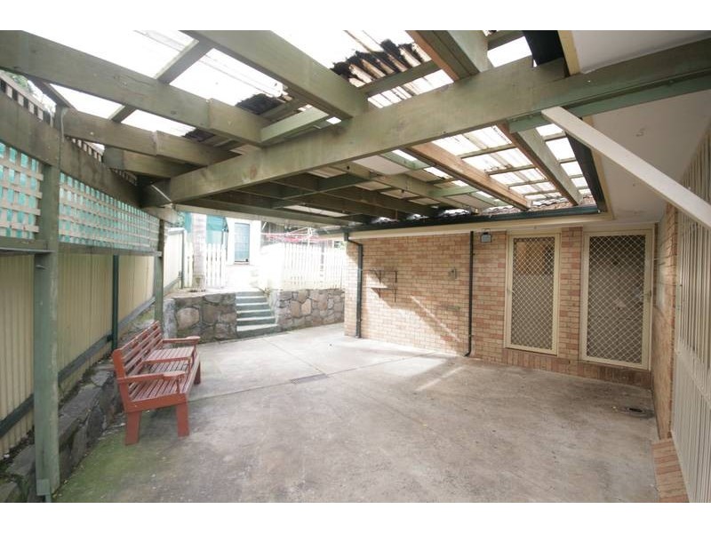 20 William Street, Unanderra NSW 2526