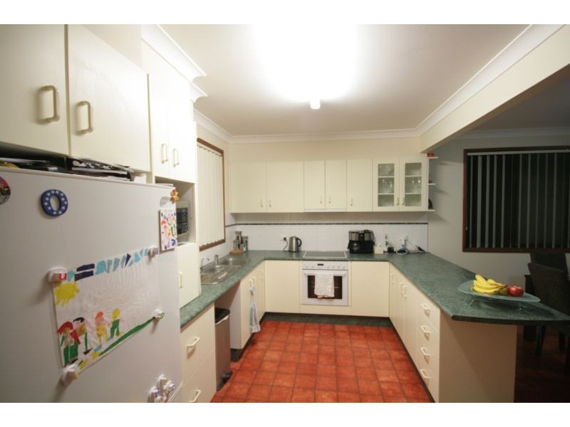 5 Evelyn Avenue, Figtree NSW 2525