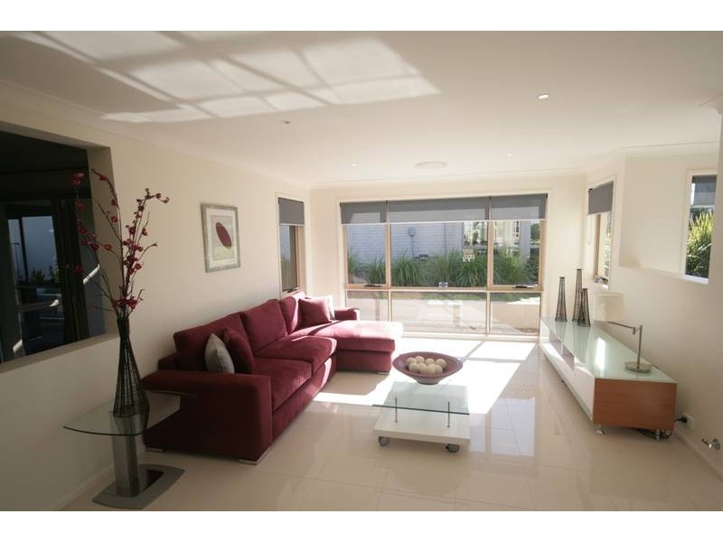 15 Wollingurry Street, Yallah NSW 2530