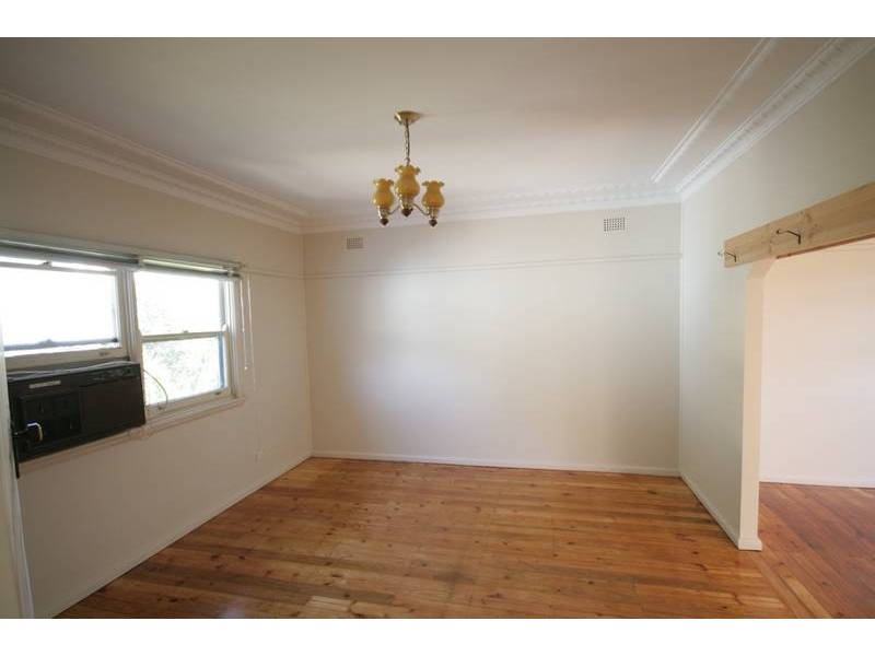 25 First Ave North, Warrawong NSW 2502