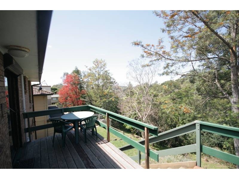 85 Stanley Ave, Farmborough Heights NSW 2526