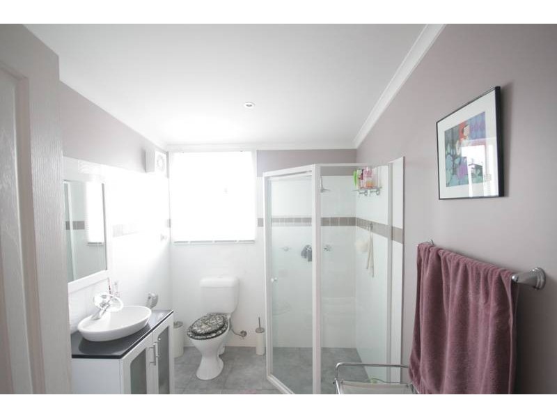 22 Hopman Cr, Berkeley NSW 2506