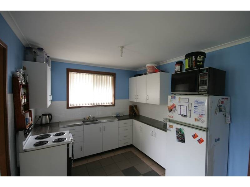 16 Suffolk Street, Berkeley NSW 2506