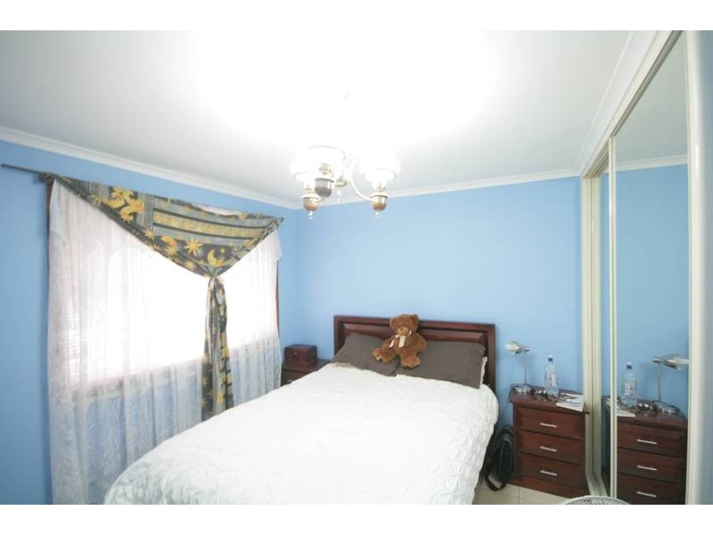 16 Suffolk Street, Berkeley NSW 2506