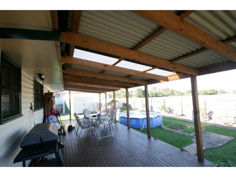 22 Graham Street, Unanderra NSW 2526