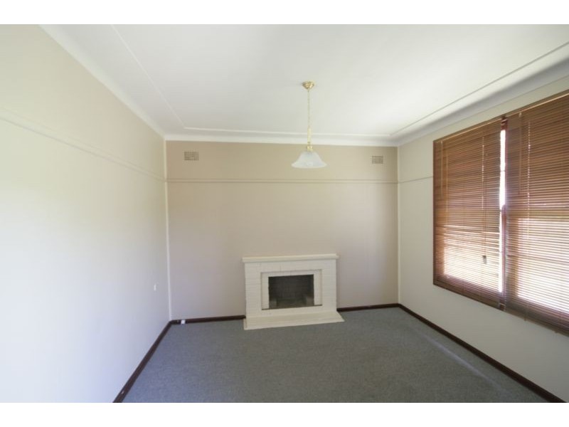 11 Derby Street, Berkeley NSW 2506