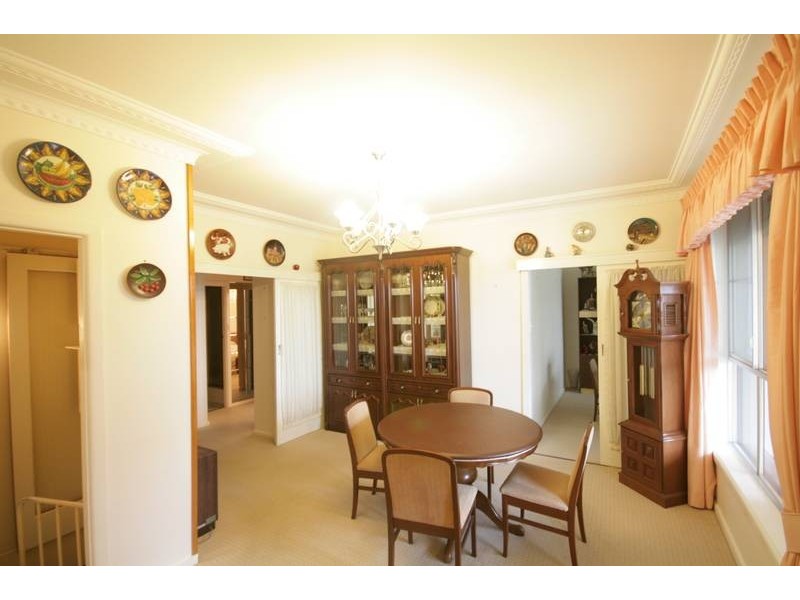 70 Beatus Street, Unanderra NSW 2526