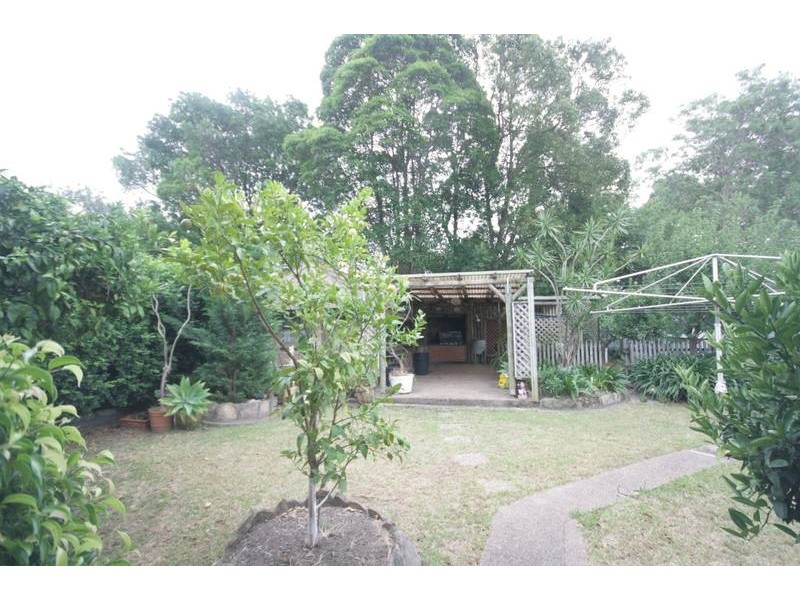 70 Beatus Street, Unanderra NSW 2526