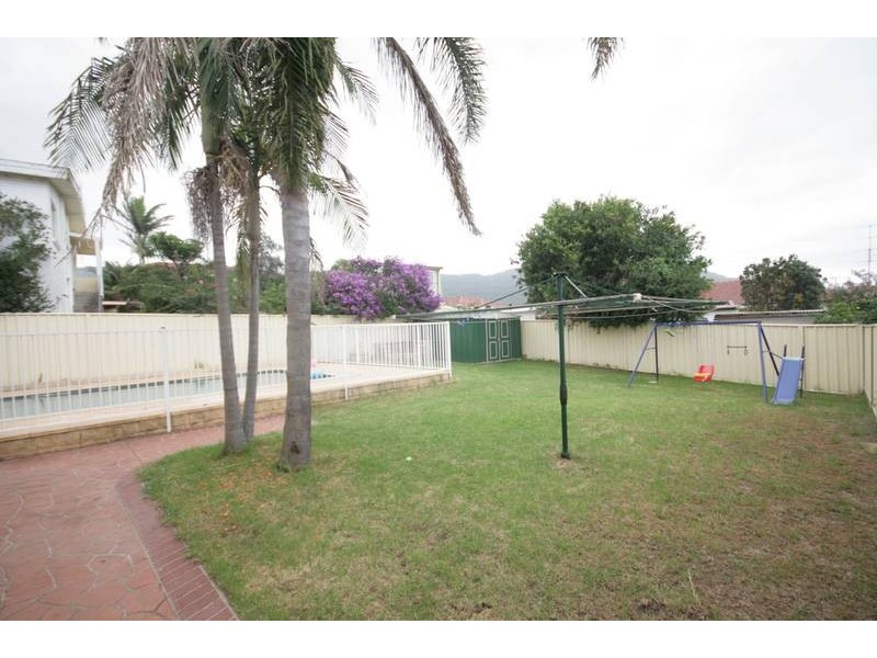 58 Lombard Avenue, Balgownie NSW 2519