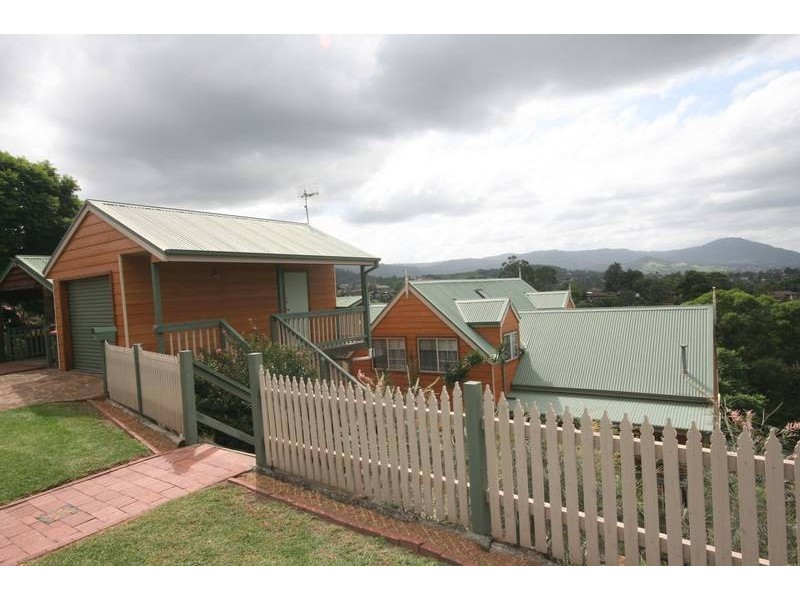 56 Iola Ave, Farmborough Heights NSW 2526