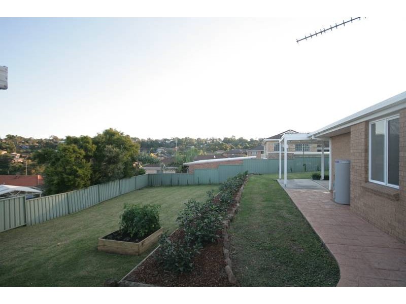 97 Rickard Road, Unanderra NSW 2526