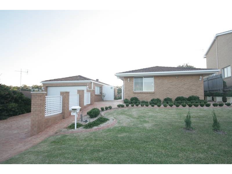 97 Rickard Road, Unanderra NSW 2526