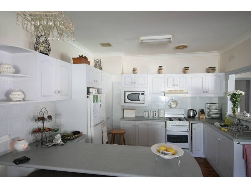 35 Brook Street, Dapto NSW 2530