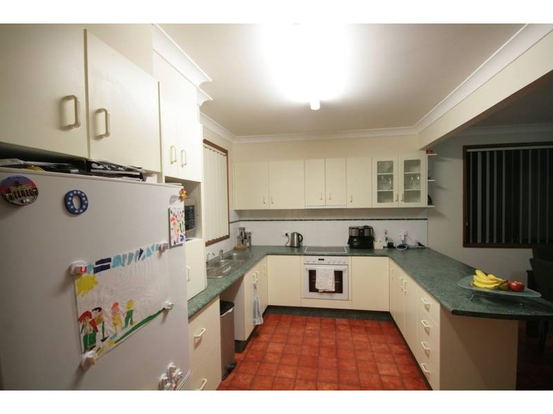 5 Evelyn Ave, Figtree NSW 2525