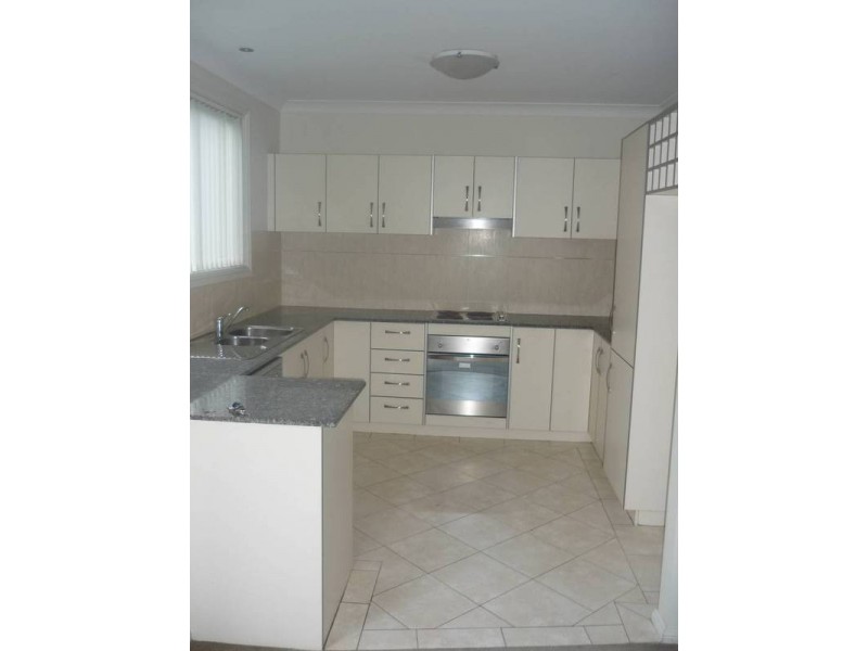 13/134 Kanahooka Rd, Kanahooka NSW 2530