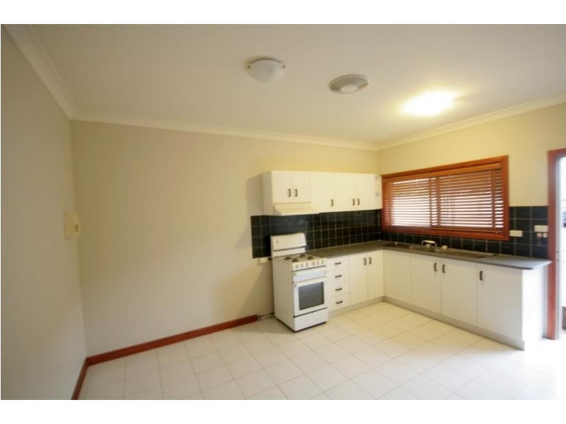 4/188 Lawrence Hargrave Drive, Thirroul NSW 2515