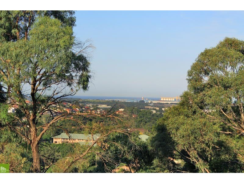 70 Panorama Drive, Farmborough Heights NSW 2526