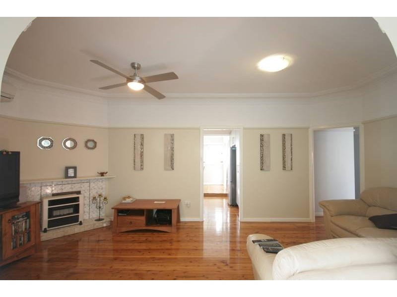 19 Coolabah Road, Dapto NSW 2530