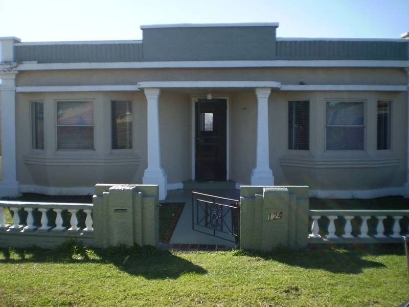 1/124 Flagstaff Road, Lake Heights NSW 2502