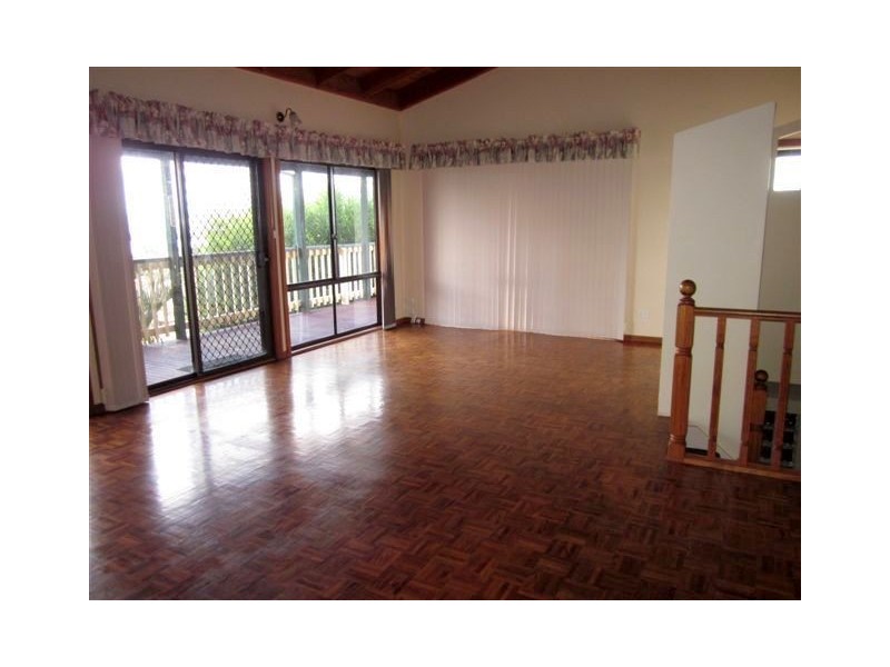 13 Masthead Place, Berkeley NSW 2506