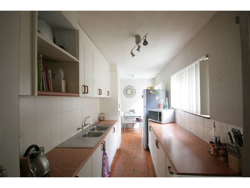 2/7 National Ave, Bulli NSW 2516