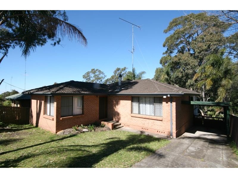 15 Stanley Ave, Farmborough Heights NSW 2526