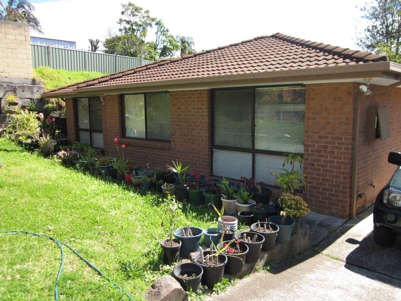 98A Cummins Street, Unanderra NSW 2526