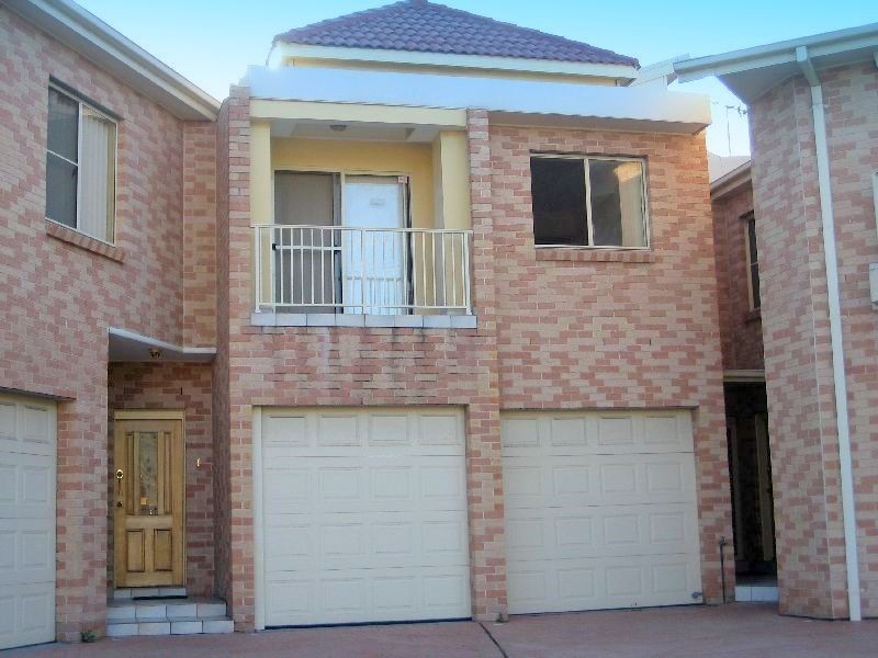 2/2 Denison St, Wollongong NSW 2500