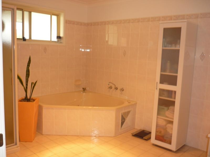 15 Marie Place, Horsley NSW 2530