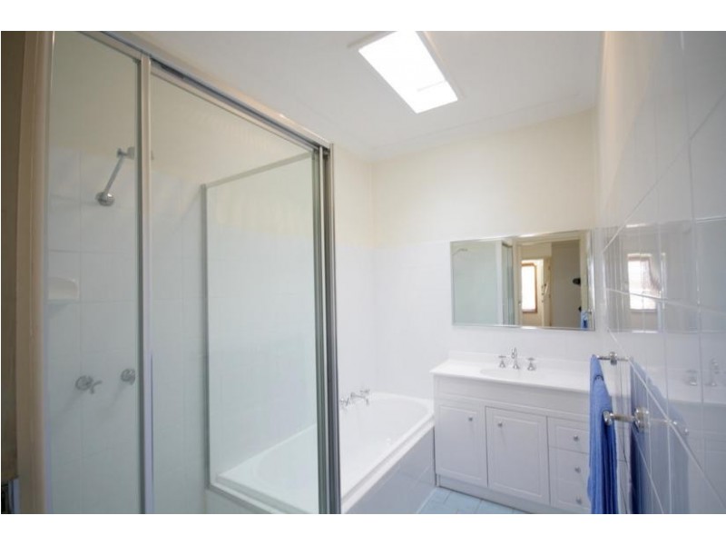 33 Donaldson Street, Port Kembla NSW 2505