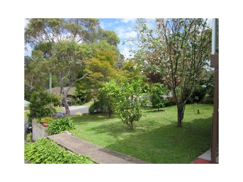 22 Stanley Ave, Farmborough Heights NSW 2526