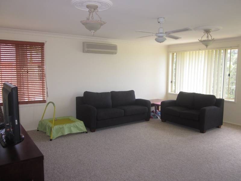 110 Booreea Boulevarde, Cordeaux Heights NSW 2526