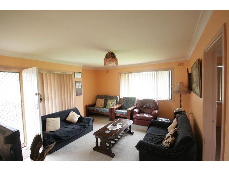 73 Hertford Street, Berkeley NSW 2506